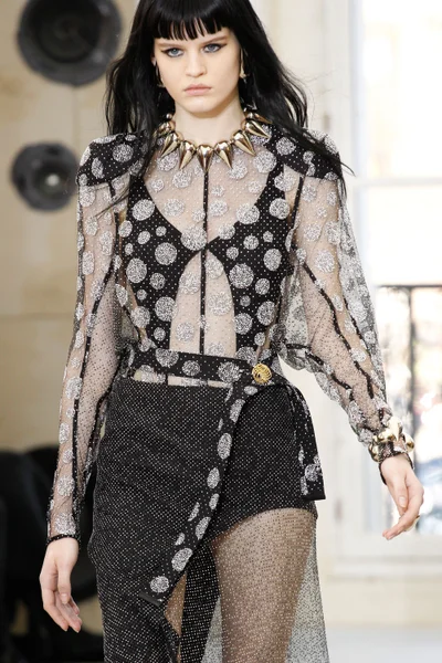 Look 70